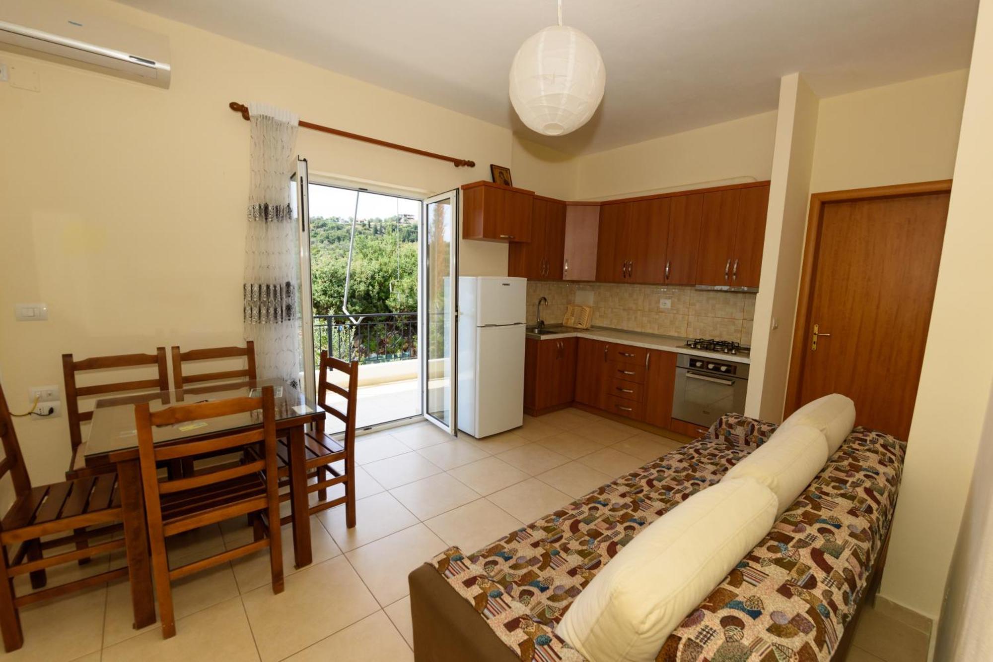 Vasili'S Family Apartments Himare Exterior photo